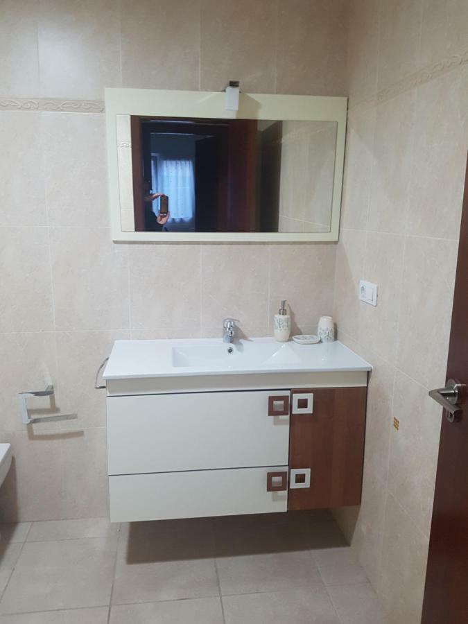 Ferienwohnung Apartamento En Zona Costera, Muy Cerquita De La Playa Pobra Do Caraminal Exterior foto