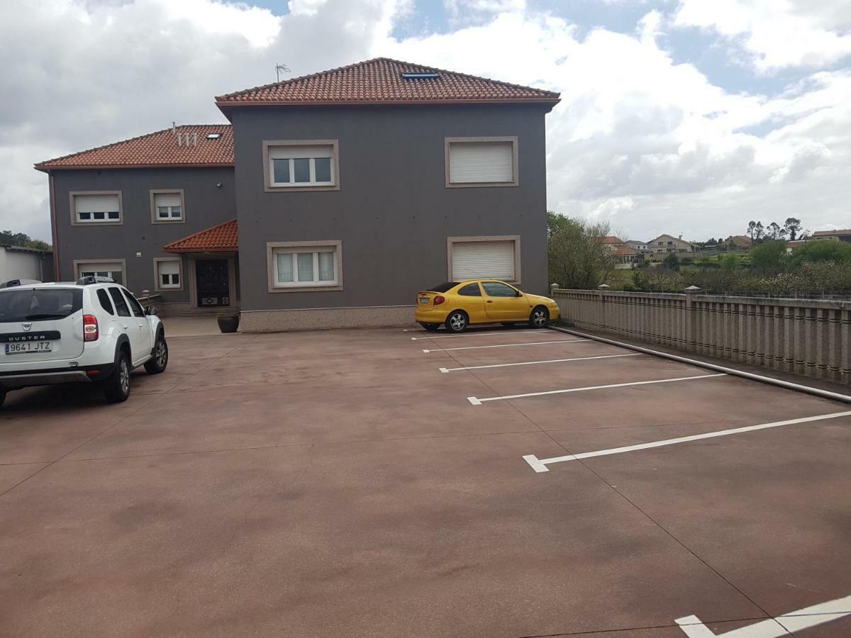 Ferienwohnung Apartamento En Zona Costera, Muy Cerquita De La Playa Pobra Do Caraminal Exterior foto