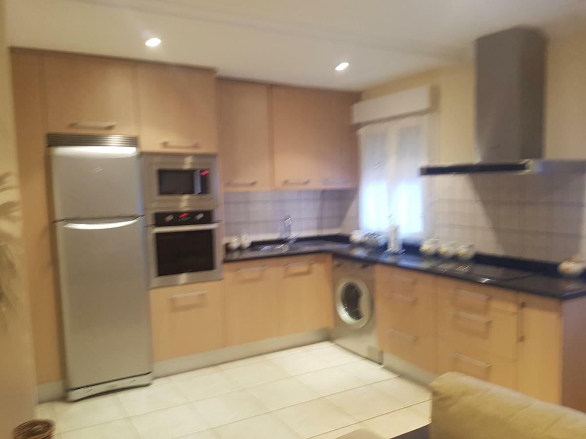 Ferienwohnung Apartamento En Zona Costera, Muy Cerquita De La Playa Pobra Do Caraminal Exterior foto